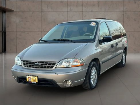 Used 2002 Ford Windstar LX image 2