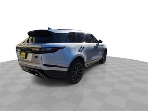 Used 2018 Land Rover Range Rover Velar R-Dynamic SE image 8