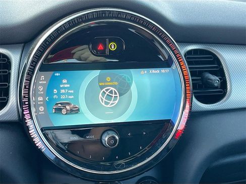 Used 2023 MINI Cooper S image 13