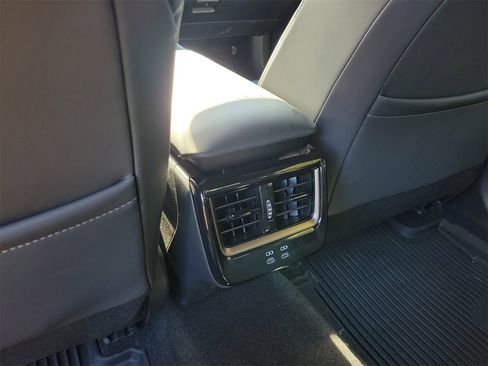 Used 2024 Toyota Crown Platinum image 12