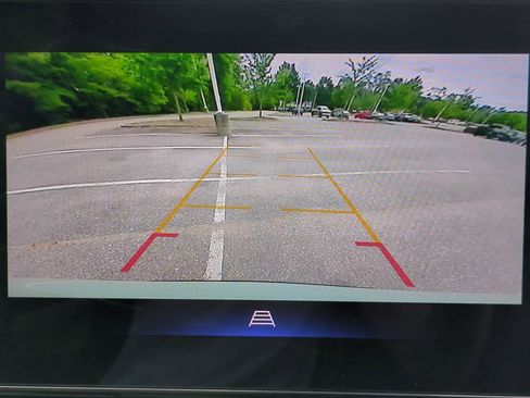 Used 2025 Chevrolet Trax ACTIV w/ Driver Confidence Package FWD image 20