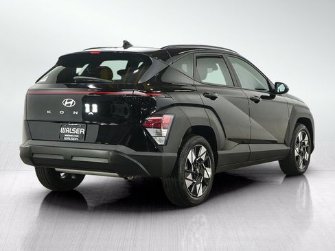 Used 2024 Hyundai Kona SEL FWD image 5