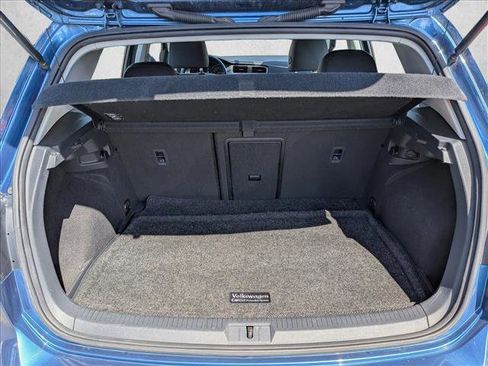 Used 2015 Volkswagen Golf S FWD image 6