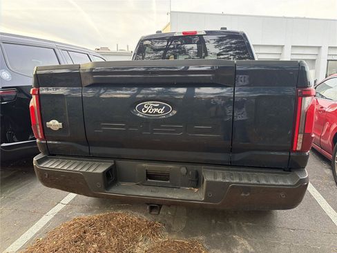 Used 2024 Ford F150 King Ranch w/ FX4 Off-Road Package image 5