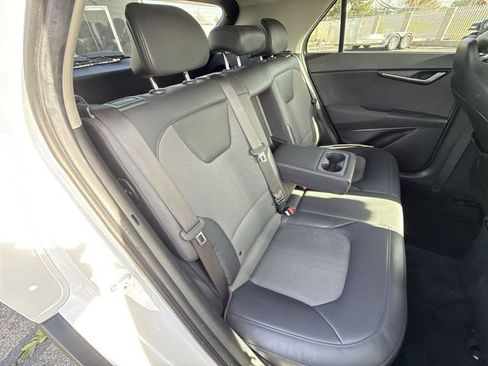 Used 2023 Kia Niro EX image 18