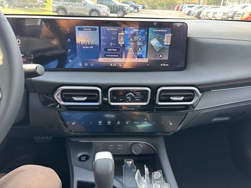 New 2026 Nissan Sentra SR w/ SR Premium Package image 10