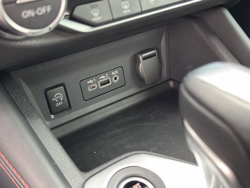 Used 2024 Nissan Sentra SR w/ SR Premium Package image 28