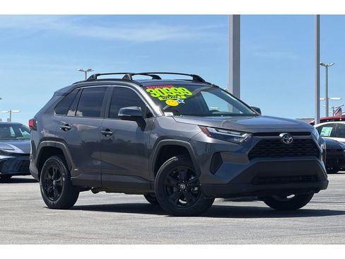 Certified 2023 Toyota RAV4 LE AWD/4WD image 2