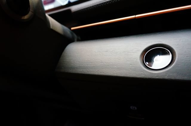 Certified 2023 Nissan Ariya FWD image 26