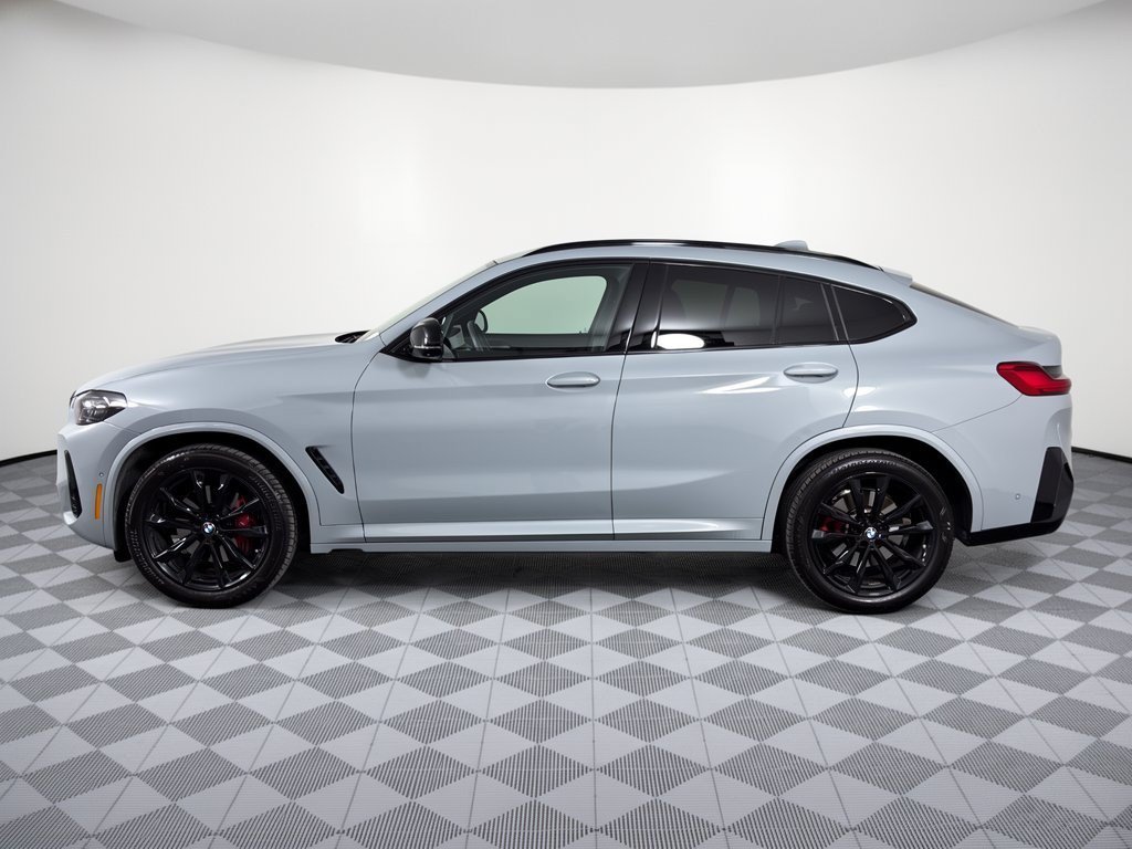 Certified 2025 BMW X4 M40i w/ Premium Package AWD/4WD image 2