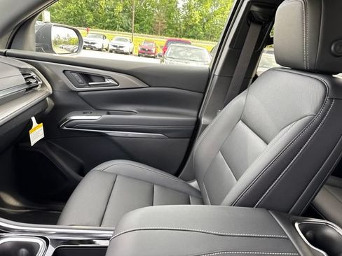 New 2026 Chevrolet Traverse LT w/ Driver Confidence Package AWD/4WD image 61