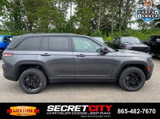 Used 2022 Jeep Grand Cherokee Trailhawk w/ Luxury Tech Group III AWD/4WD video 2