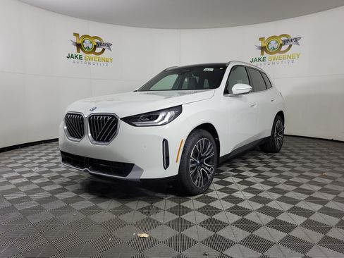 New 2026 BMW X3 xDrive30i w/ Premium Package AWD/4WD image 3