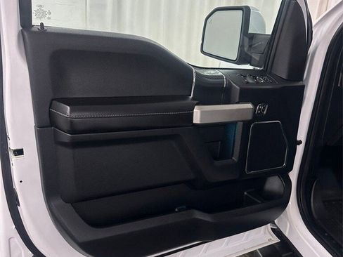 Used 2018 Ford F150 Lariat image 8