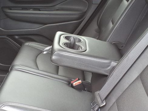 Used 2023 GMC Terrain SLT AWD/4WD image 20
