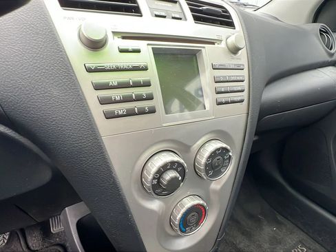 Used 2007 Toyota Yaris S image 20