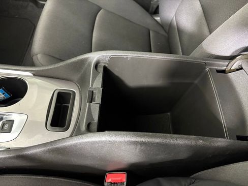 Used 2023 Chevrolet Malibu LT image 35