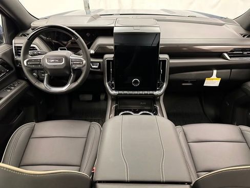 New 2026 GMC Yukon Elevation image 7