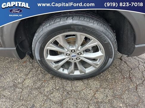 Certified 2023 Ford Explorer XLT w/ Equipment Group 202A image 13