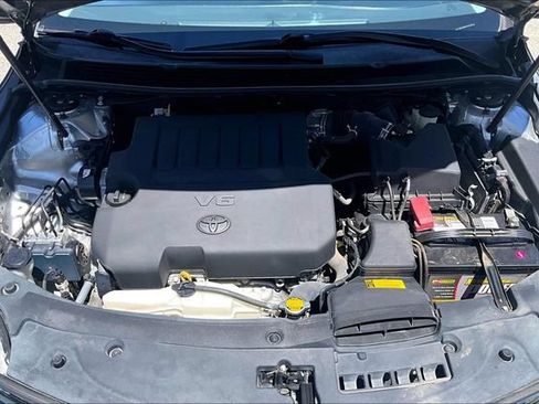 Used 2015 Toyota Avalon Limited FWD image 10