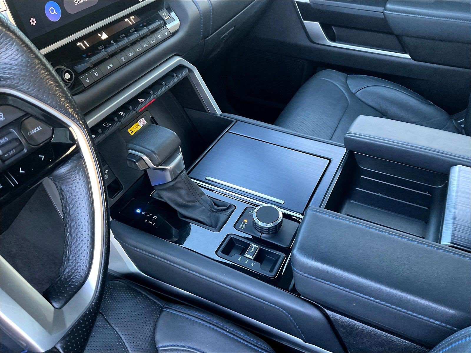 Used 2023 Toyota Tundra Platinum AWD/4WD image 19