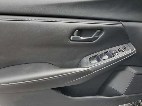 Used 2024 Nissan Sentra S FWD image 16