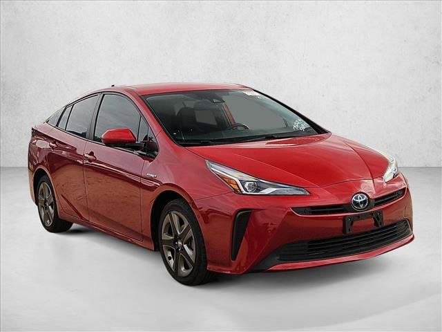 Used 2019 Toyota Prius XLE FWD image 3