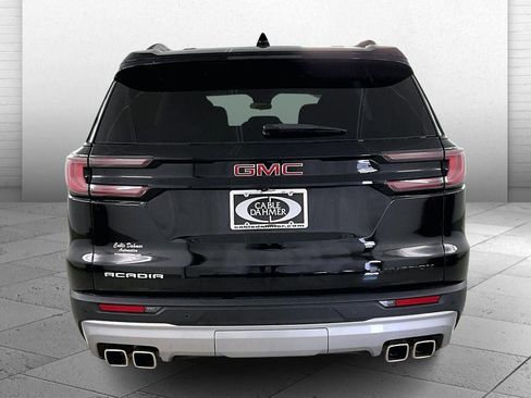 Used 2025 GMC Acadia Elevation image 6