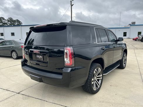 Used 2018 GMC Yukon SLT w/ Open Road Package AWD/4WD image 3