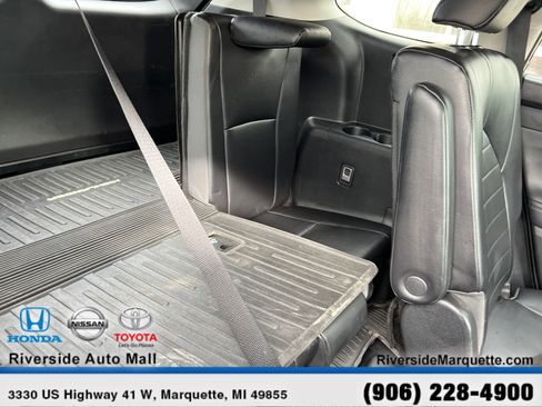 Used 2022 Toyota Highlander XLE image 28