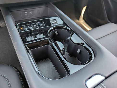 New 2025 Nissan Murano SV image 17