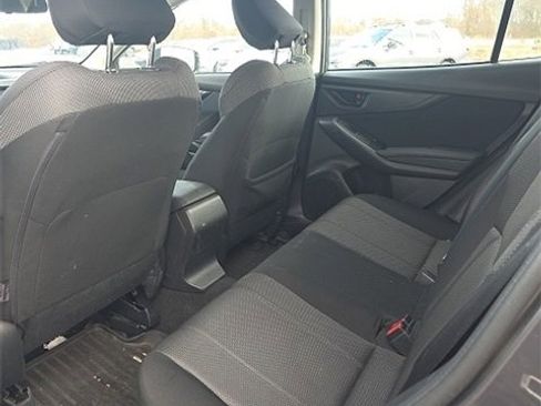 Used 2019 Subaru Impreza 2.0i image 7
