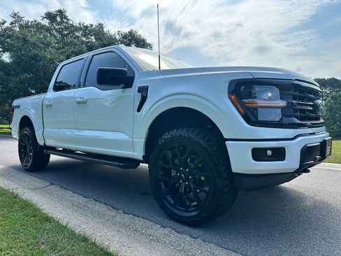 Used 2025 Ford F150 XLT w/ Equipment Group 301A Standard AWD/4WD image 3