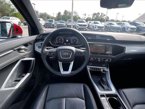 Certified 2023 Audi Q3 2.0T Premium Plus w/ Premium Plus Package image 19