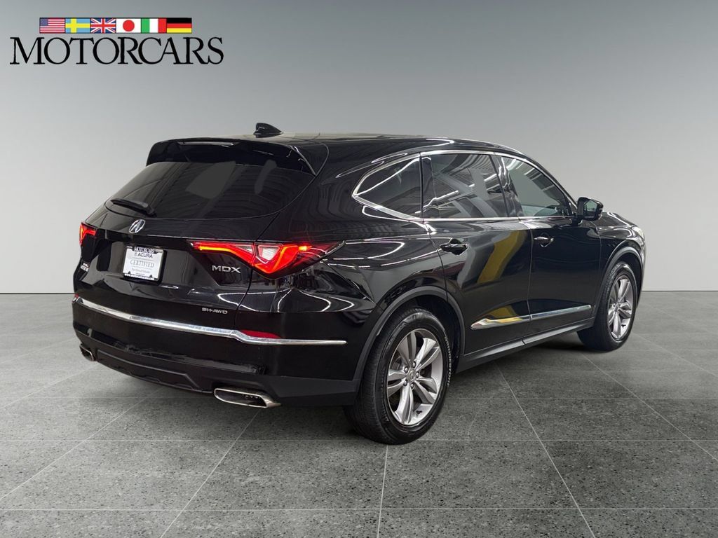 Certified 2024 Acura MDX SH-AWD image 3