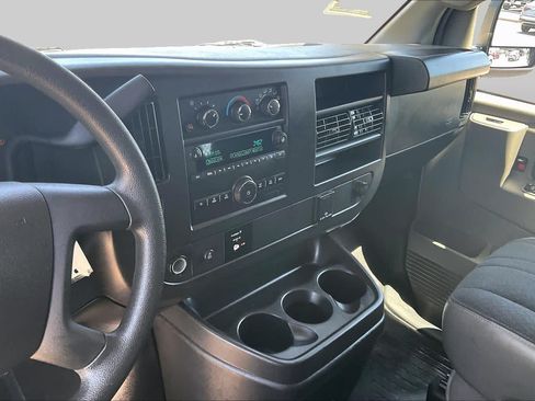 Certified 2025 GMC Savana 2500 w/ Driver Convenience Package RWD image 6