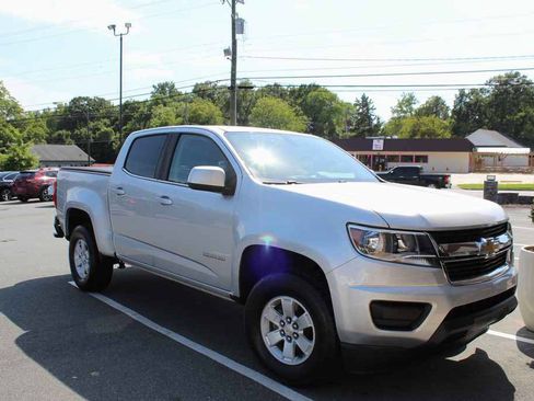 Used 2018 Chevrolet Colorado W/T w/ WT Convenience Package AWD/4WD image 3