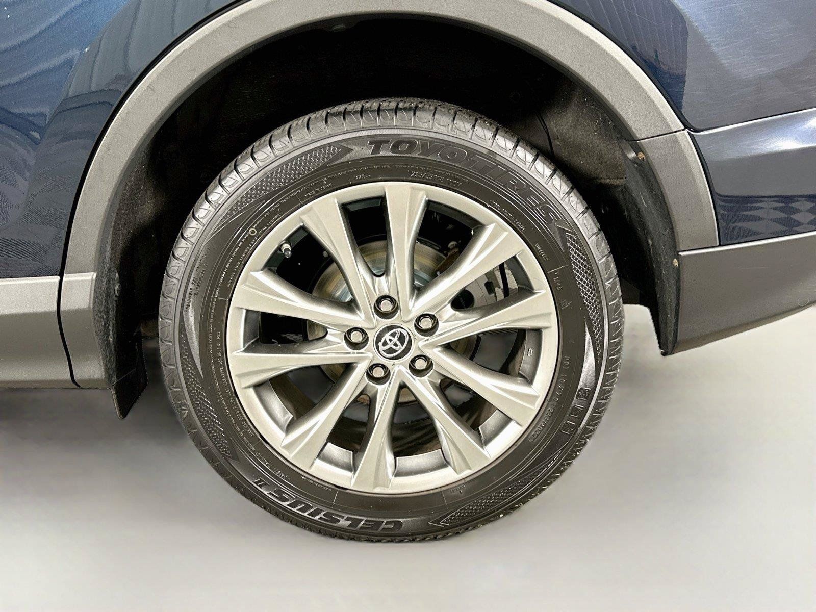 Used 2017 Toyota RAV4 Limited w/ All Weather Liner Package AWD/4WD image 31