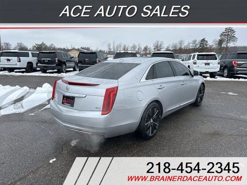 Used 2013 Cadillac XTS Platinum image 4