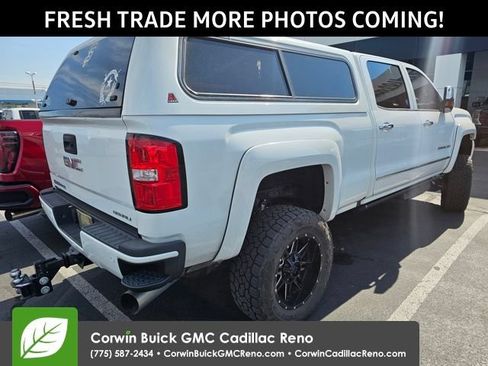 Used 2019 GMC Sierra 2500 Denali w/ Duramax Plus Package AWD/4WD image 5