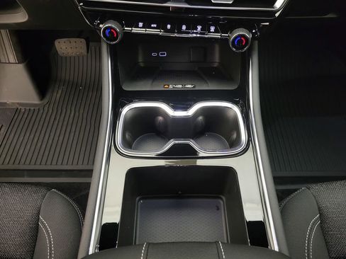 New 2026 Chevrolet Traverse LT w/ Driver Confidence Package image 33