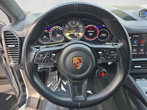 Used 2022 Porsche Cayenne Turbo GT AWD/4WD image 18