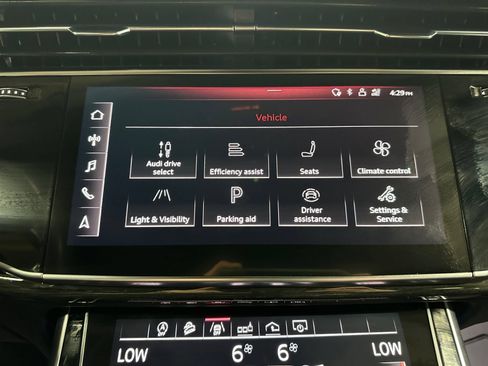 Used 2019 Audi Q8 Premium Plus w/ Premium Plus AWD/4WD image 31