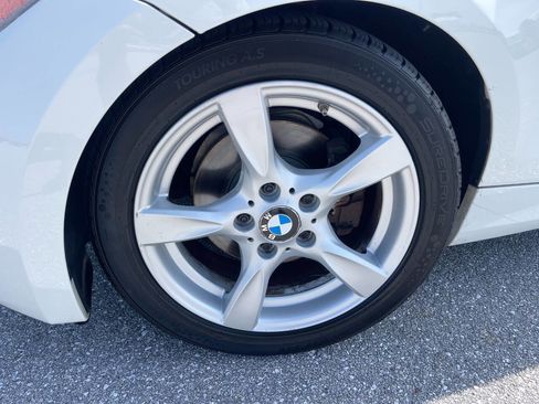 Used 2013 BMW 128i Convertible image 27