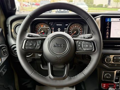 New 2026 Jeep Wrangler Unlimited Sport AWD/4WD image 25
