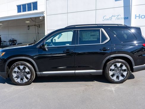 New 2026 Honda Pilot Elite image 9