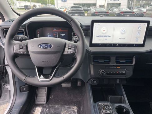 New 2026 Ford Maverick Lobo AWD/4WD image 2