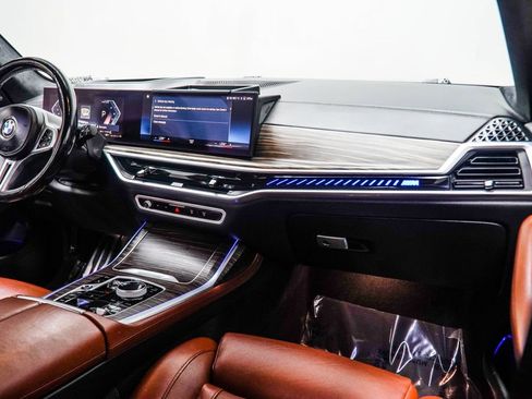 Used 2023 BMW X7 M60i w/ Executive Package AWD/4WD image 21