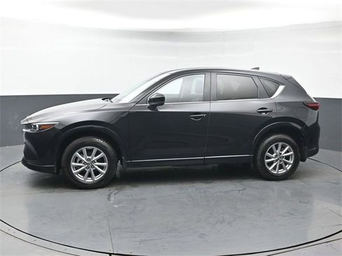 Certified 2025 MAZDA CX-5 AWD 2.5 S w/ Preferred Package image 2
