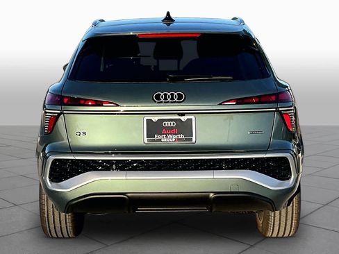 New 2026 Audi Q3 quattro 2.0T AWD/4WD image 4